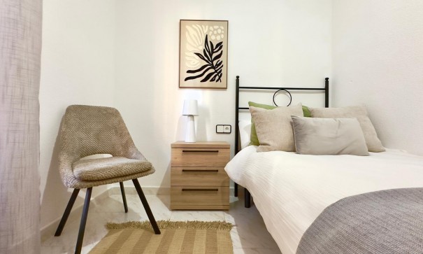 Återförsäljning - Lägenhet lägenhet -
Torrevieja - Playa del cura