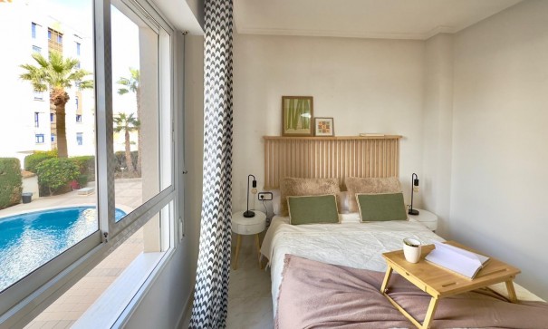 Återförsäljning - Lägenhet lägenhet -
Torrevieja - Playa del cura
