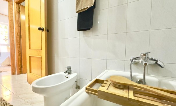 Återförsäljning - Lägenhet lägenhet -
Torrevieja - Playa del cura