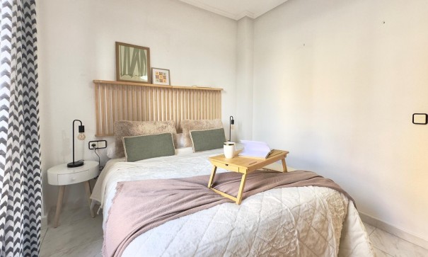 Återförsäljning - Lägenhet lägenhet -
Torrevieja - Playa del cura