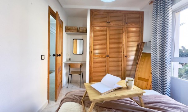 Återförsäljning - Lägenhet lägenhet -
Torrevieja - Playa del cura