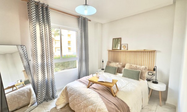 Återförsäljning - Lägenhet lägenhet -
Torrevieja - Playa del cura