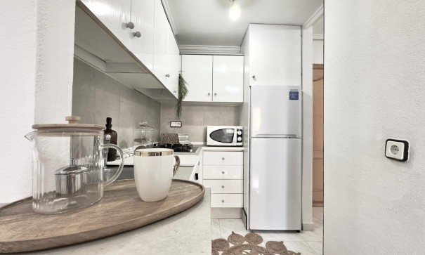 Återförsäljning - Lägenhet lägenhet -
Torrevieja - Playa del cura