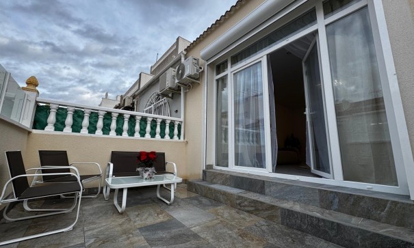 Revente - Appartement -
Torrevieja - La Siesta - El Salado - Torreta