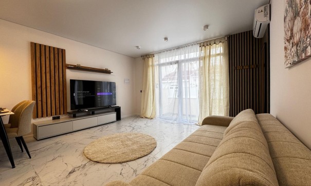 Revente - Appartement -
Torrevieja - La Siesta - El Salado - Torreta