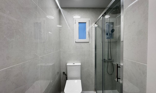 Revente - Appartement -
Torrevieja - La Siesta - El Salado - Torreta