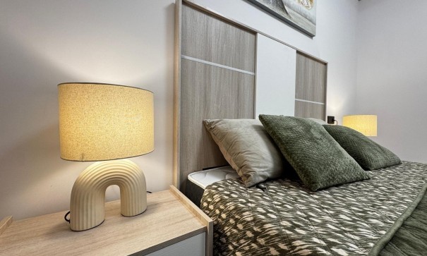 Revente - Appartement -
Torrevieja - La Siesta - El Salado - Torreta