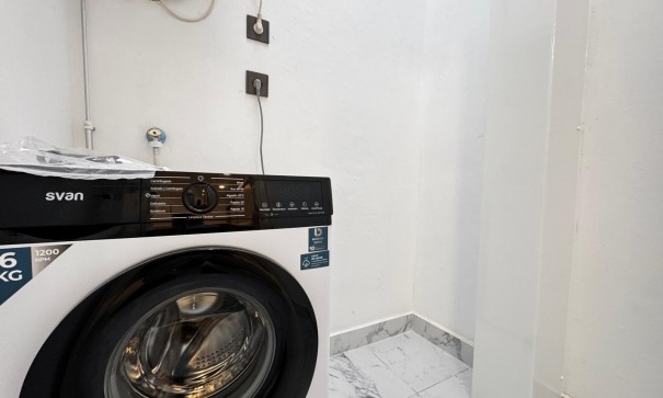 Revente - Appartement -
Torrevieja - La Siesta - El Salado - Torreta