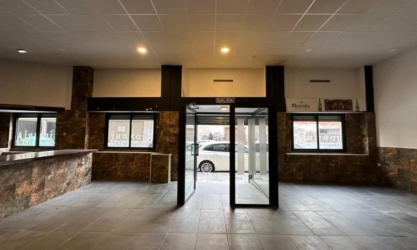 Resale - Kommerziell -
Torrevieja - Paseo maritimo