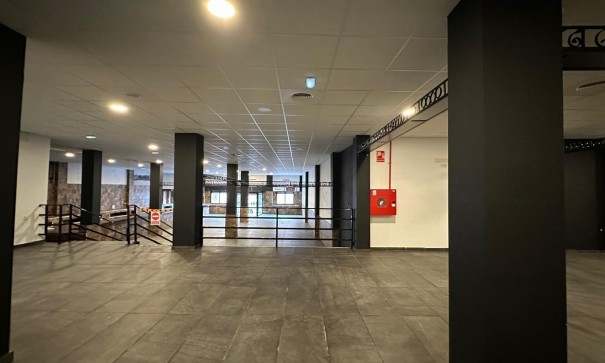 Resale - Kommerziell -
Torrevieja - Paseo maritimo