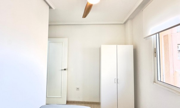 Videresalg - Lejlighed lejlighed -
Torrevieja - Centro