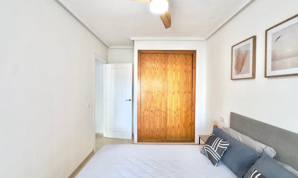 Videresalg - Lejlighed lejlighed -
Torrevieja - Centro