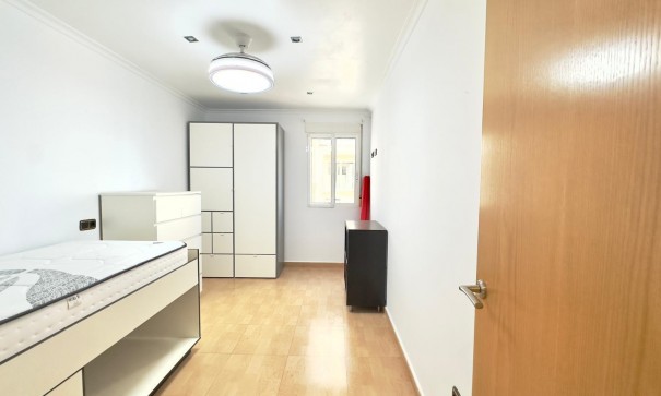 Sprzedaż - Apartament mieszkanie -
Torrevieja - Centro