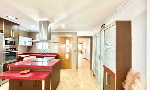 Sprzedaż - Apartament mieszkanie -
Torrevieja - Centro