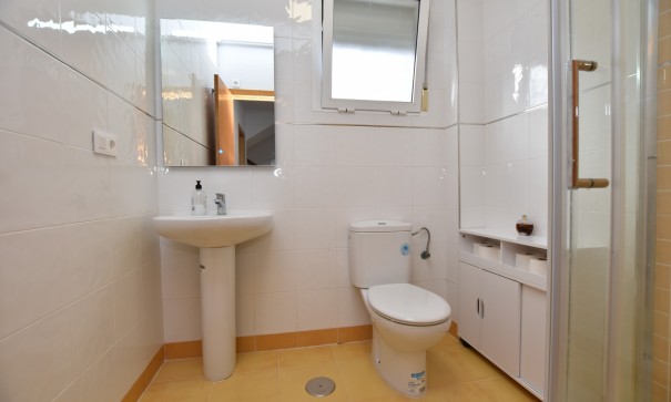 Videresalg - Fritliggende villa -
Algorfa - La Finca Golf Resort