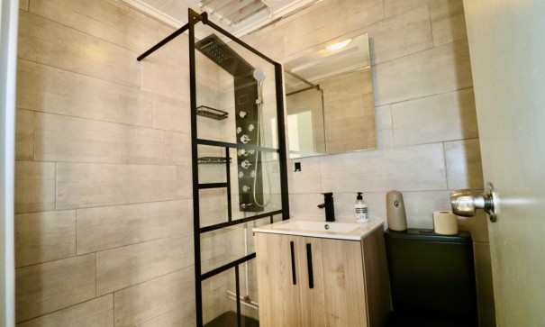 Sale - Town house -
Torrevieja - La Siesta - San Luis