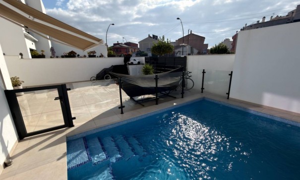 Sprzedaż - Willa wolnostojąca -
Formentera del Segura - Formentera de Segura