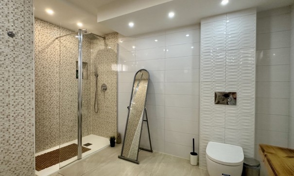 Herverkoop - Vrijstaande Villa -
Orihuela Costa - Los Dolses