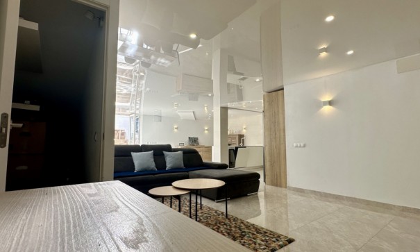 Herverkoop - Vrijstaande Villa -
Orihuela Costa - Los Dolses