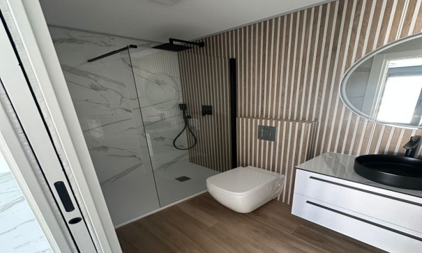 Återförsäljning - Fristående villa -
Rojales - Ciudad Quesada