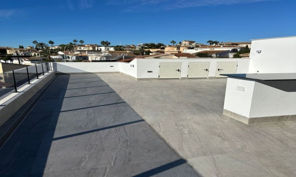 Återförsäljning - Fristående villa -
Rojales - Ciudad Quesada