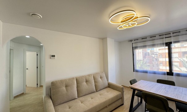 Revente - Appartement -
Torrevieja - torrevieja