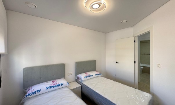 Revente - Appartement -
Torrevieja - torrevieja