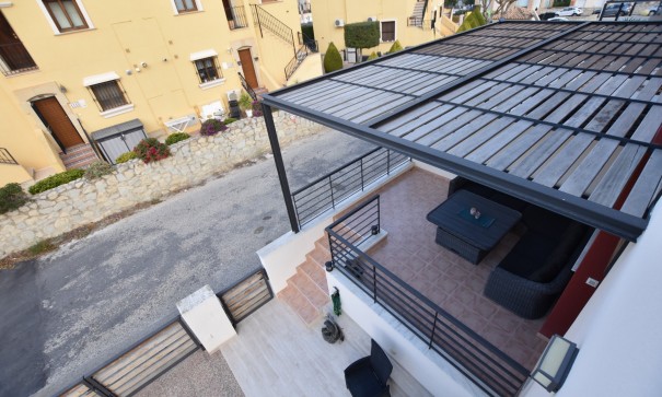 Videresalg - Fritliggende villa -
Algorfa - La Finca Golf Resort