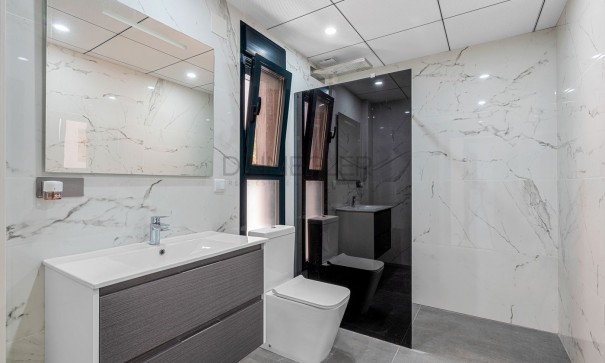 Resale - Freistehende Villa -
Orihuela Costa - Campoamor