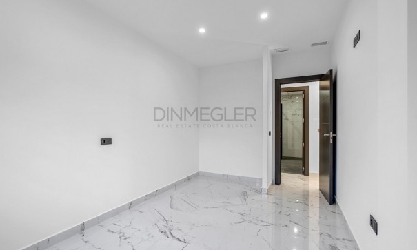 Resale - Freistehende Villa -
Orihuela Costa - Campoamor