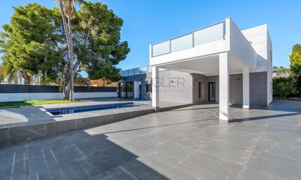 Resale - Freistehende Villa -
Orihuela Costa - Campoamor