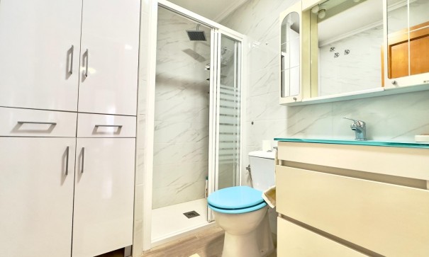 Sale - Apartment Flat -
Torrevieja - Centro