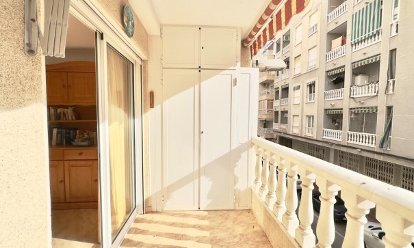 Sale - Apartment Flat -
Torrevieja - Centro