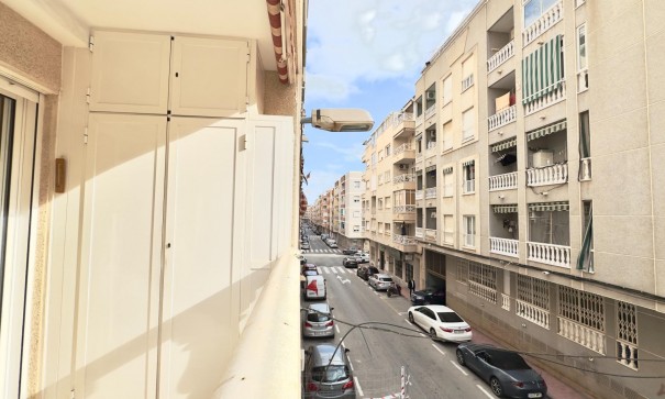 Sale - Apartment Flat -
Torrevieja - Centro