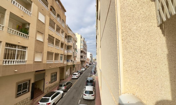 Sale - Apartment Flat -
Torrevieja - Centro
