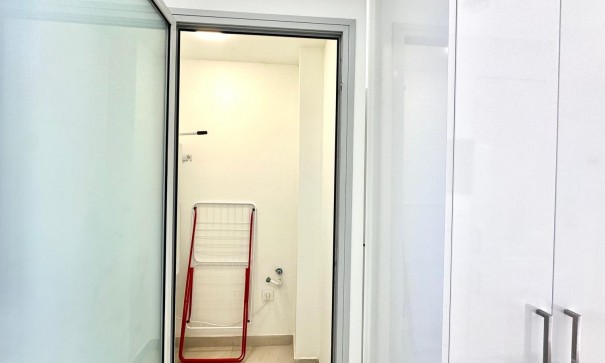 Venta - Apartamento piso -
Finestrat