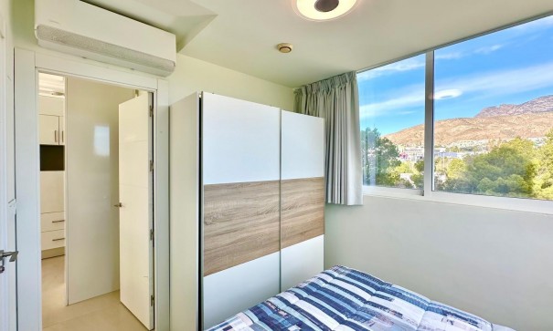 Venta - Apartamento piso -
Finestrat