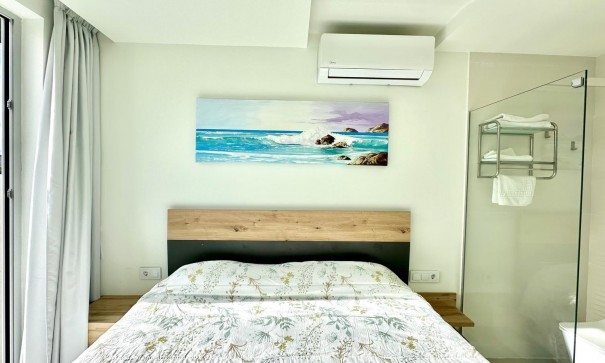 Venta - Apartamento piso -
Finestrat