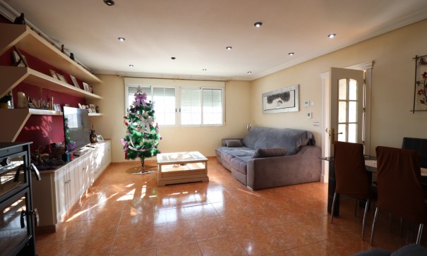 Videresalg - Fritliggende villa -
Almoradi - El Saladar