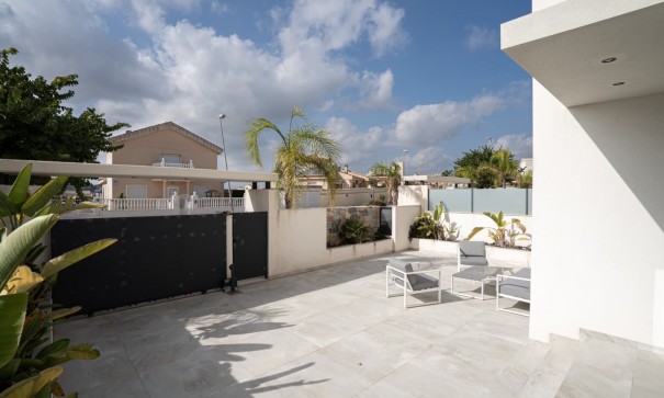 Sale - Detached Villa -
Rojales - Ciudad Quesada