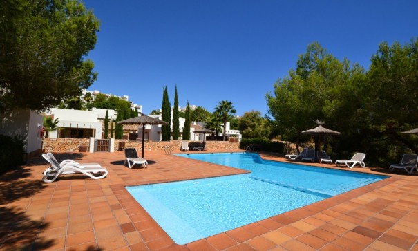 Återförsäljning - Fristående villa -
Orihuela - Las Colinas Golf
