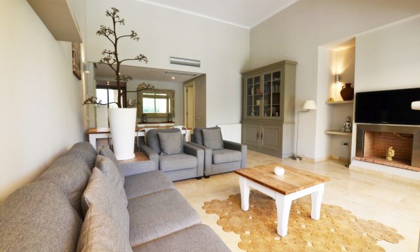 Återförsäljning - Fristående villa -
Orihuela - Las Colinas Golf