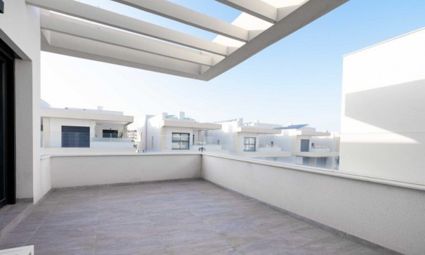 Herverkoop - Vrijstaande Villa -
Los Montesinos - La Herada