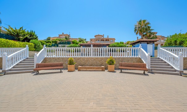 Resale - Freistehende Villa -
Algorfa - Lomas de la Juliana