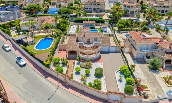 Resale - Freistehende Villa -
Algorfa - Lomas de la Juliana
