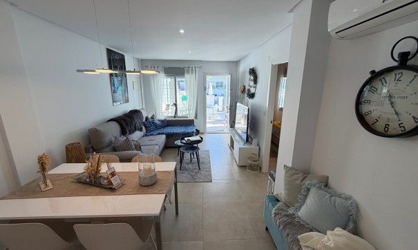 Sale - Apartment Flat -
Orihuela Costa - La Florida