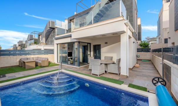 Sprzedaż - Willa wolnostojąca -
Orihuela Costa