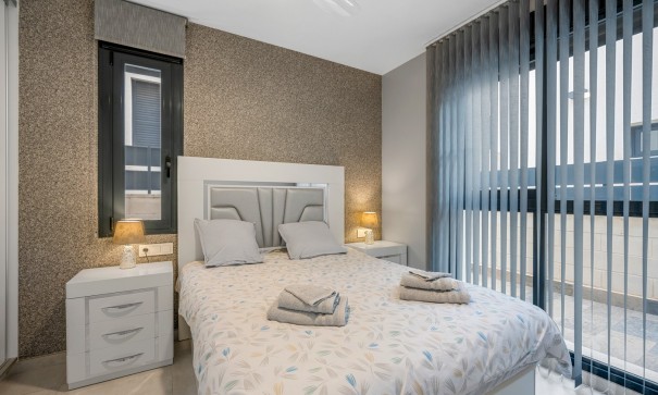 Sprzedaż - Willa wolnostojąca -
Orihuela Costa