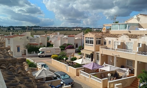 Venta - Casa de pueblo -
Orihuela Costa