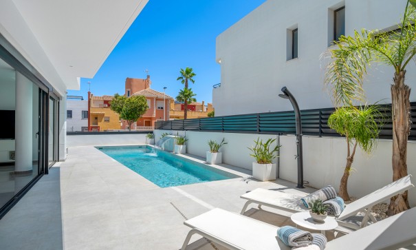 Sale - Detached Villa -
Guardamar del Segura